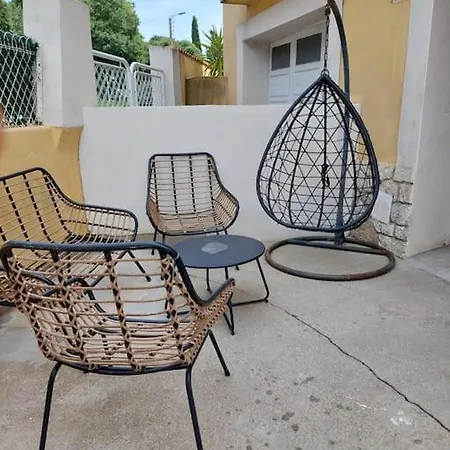F3 2sdb Proche Centre Et Route Des Plages Apartment *